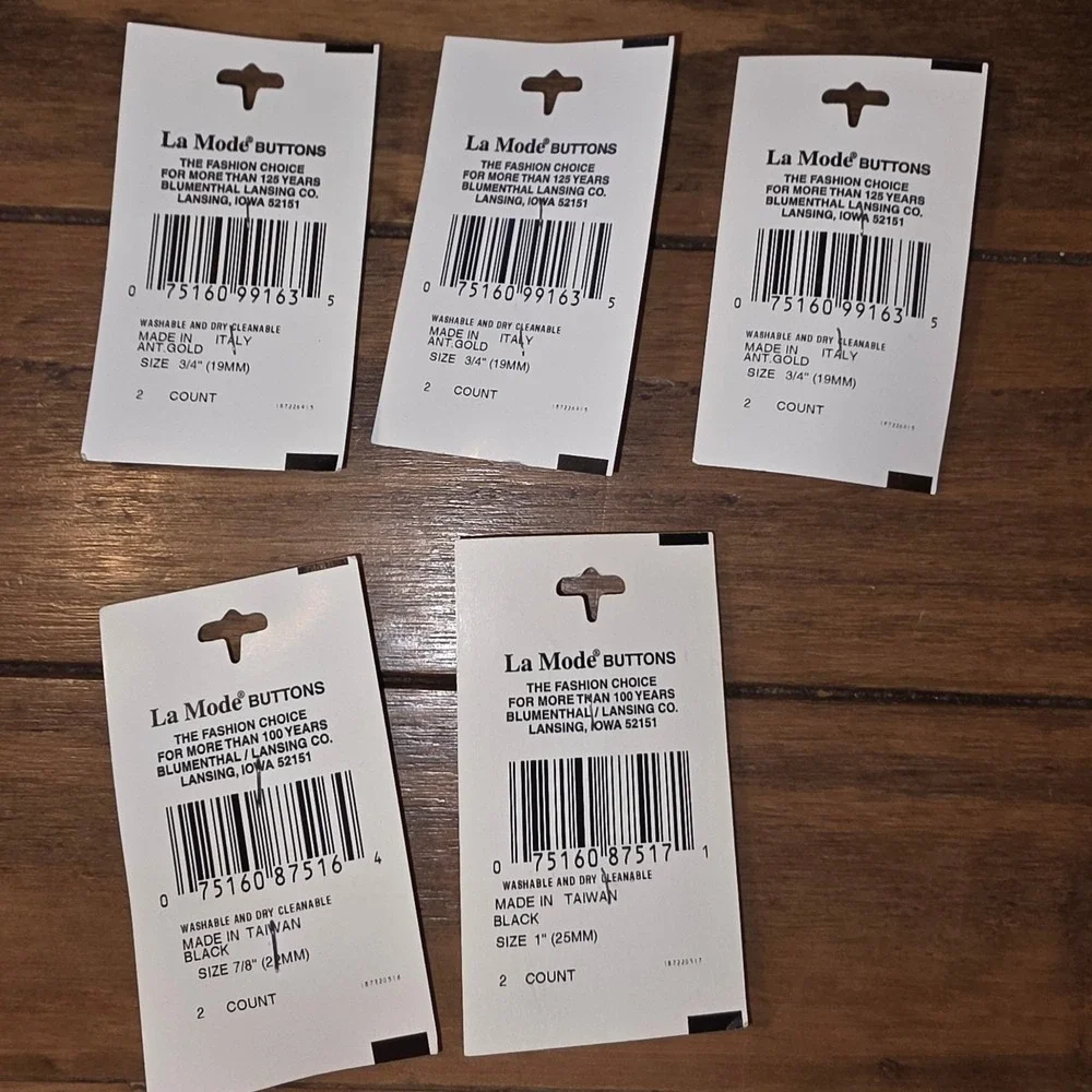 La Mode Buttons Antique Gold Black Floral Vintage Lot 3/4in 7/8in 1in 10pc